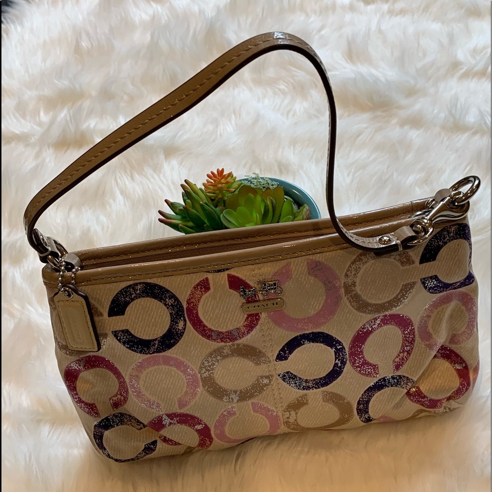 Coach Wristlet/Clutch - Brand New, never used! - Picture 3 of 6